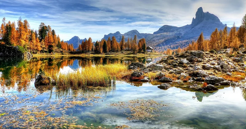 Où trouver les randonnées spectaculaires autour des lacs qui en valent vraiment la peine ?